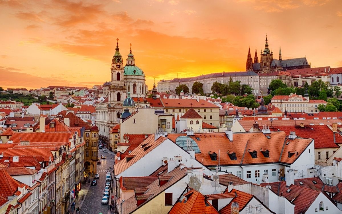 PRAG BESUCHEN DAS HERZ VON EUROPA ERKUNDEN ERLEBEN PRAG BESUCHEN DAS HERZ VON EUROPA ERKUNDEN ERLEBEN